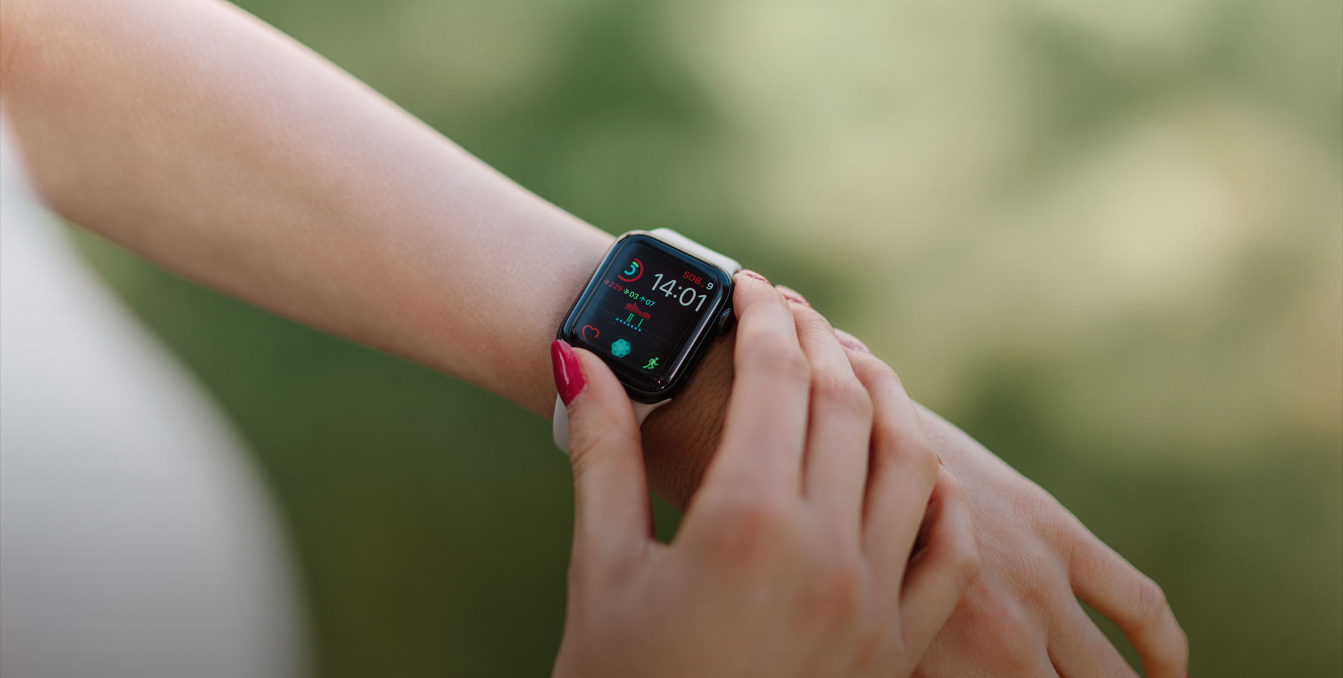 Smart Watch:A powerful assistant for schedule management